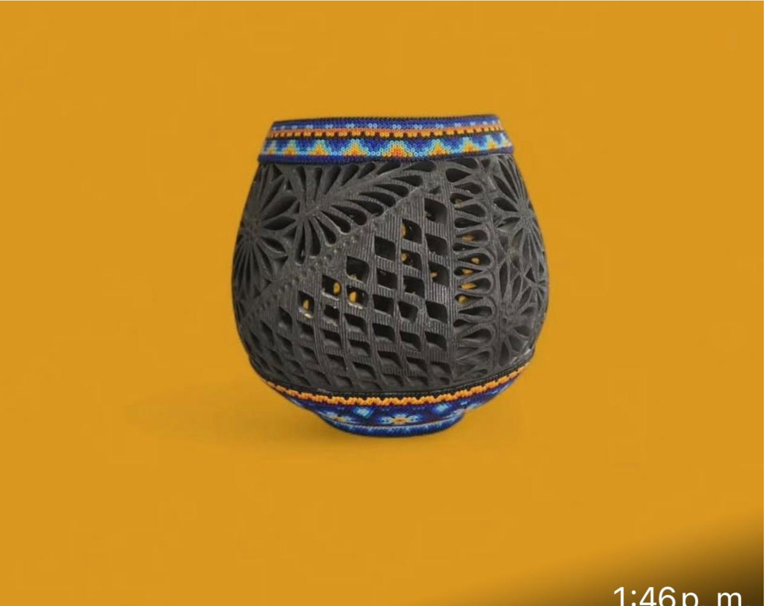 jarroncillo Jarrón huichol artesanal | Jarroncillo con chaquira - Image 1