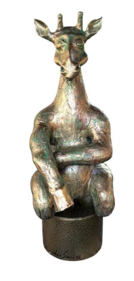 Escultura femenina de resina | La Dama